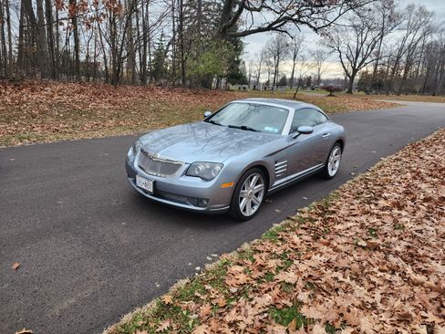Used 2005 Chrysler Crossfire Limited image 4