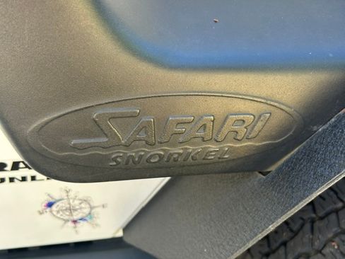 Used 2013 Jeep Wrangler Unlimited Sport w/ Connectivity Group AWD/4WD image 8