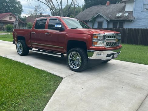 Used 2015 Chevrolet Silverado 1500 LTZ w/ Texas Edition, 1LZ Trim image 2