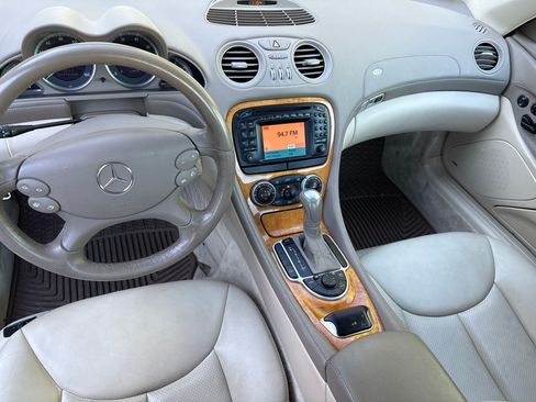 Used 2004 Mercedes-Benz SL 500 image 12