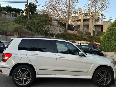 Used 2010 Mercedes-Benz GLK 350 4MATIC image 6
