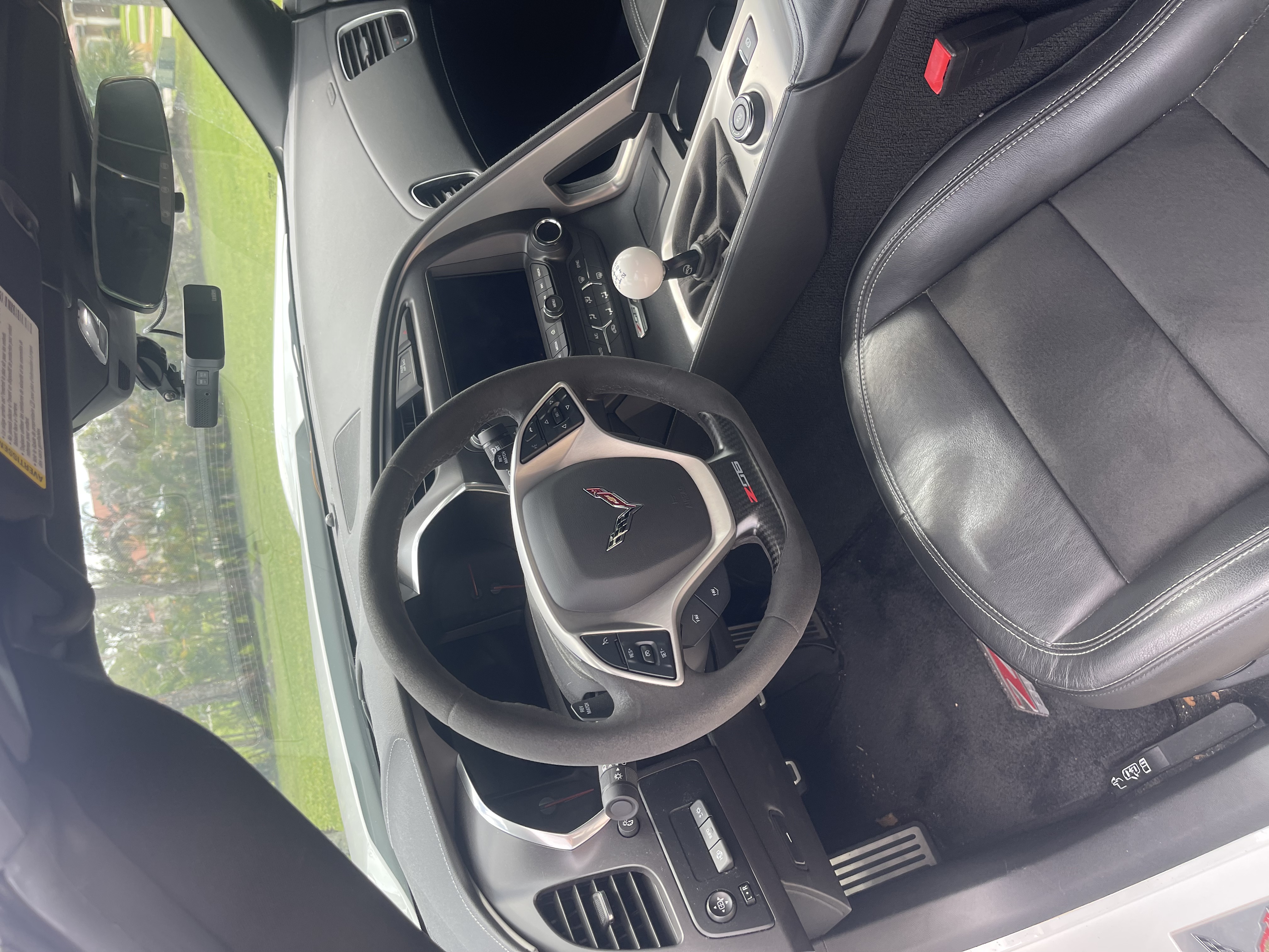Used 2019 Chevrolet Corvette Z06 RWD image 14