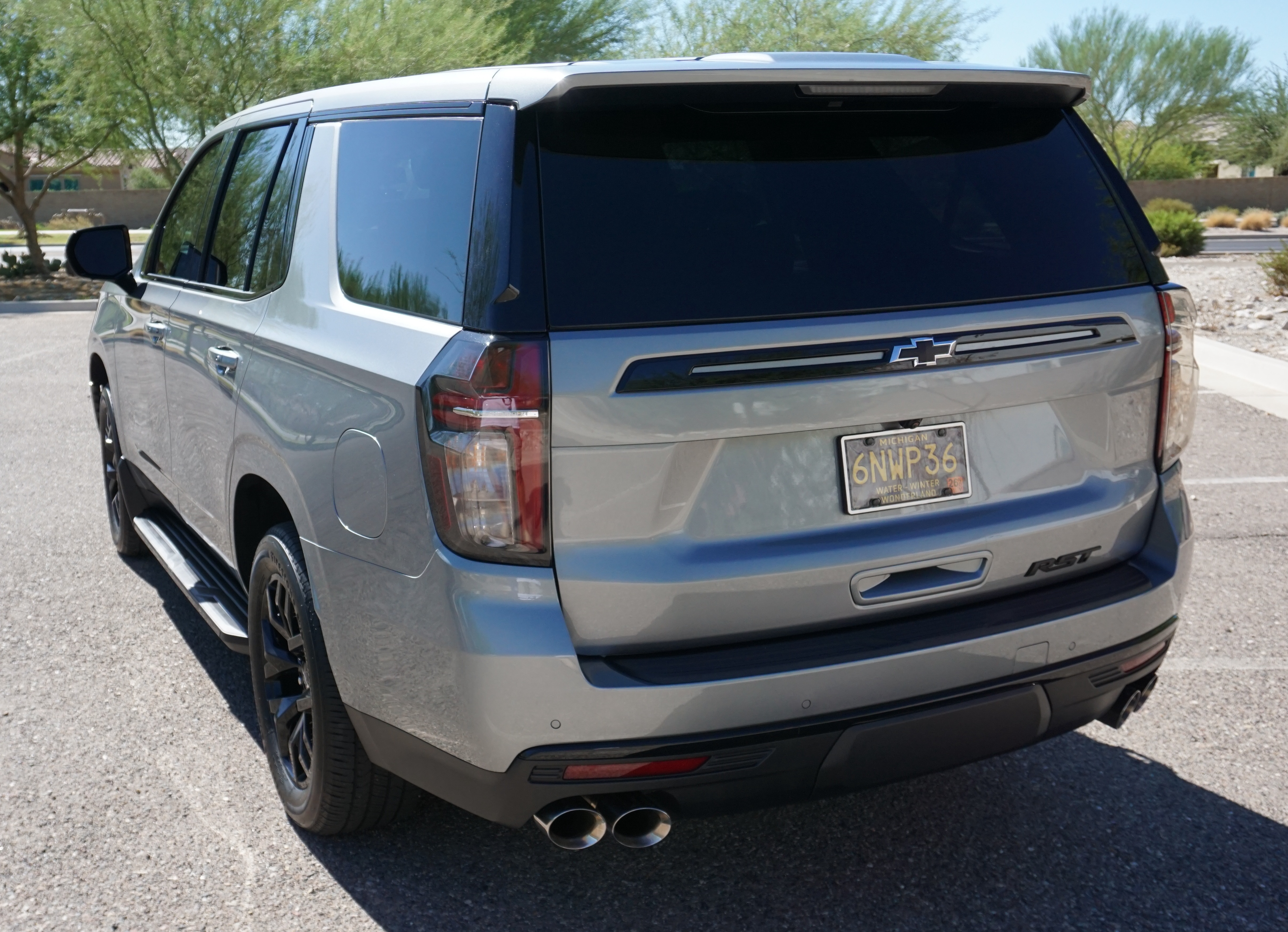 Used 2023 Chevrolet Tahoe RST w/ RST Performance Edition AWD/4WD image 5