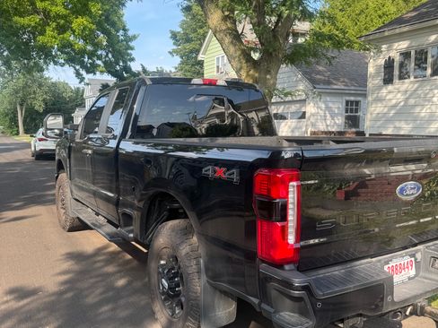 Used 2023 Ford F350 XL w/ STX Appearance Package AWD/4WD image 4