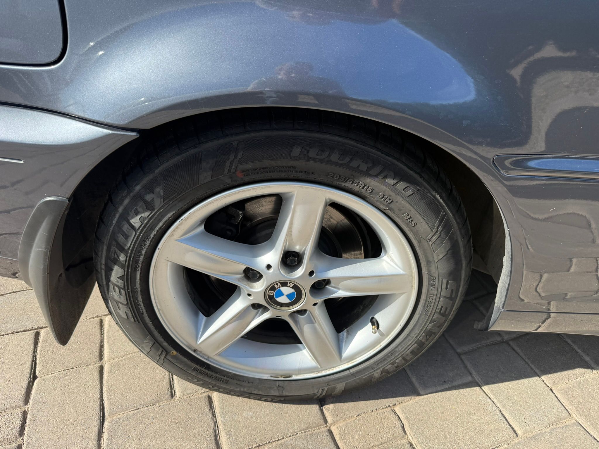 Used 2002 BMW 325Ci Convertible RWD image 30