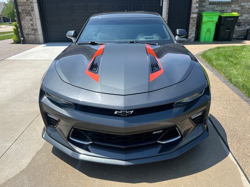 Used 2017 Chevrolet Camaro SS w/ 50th Anniversary Edition RWD image 2