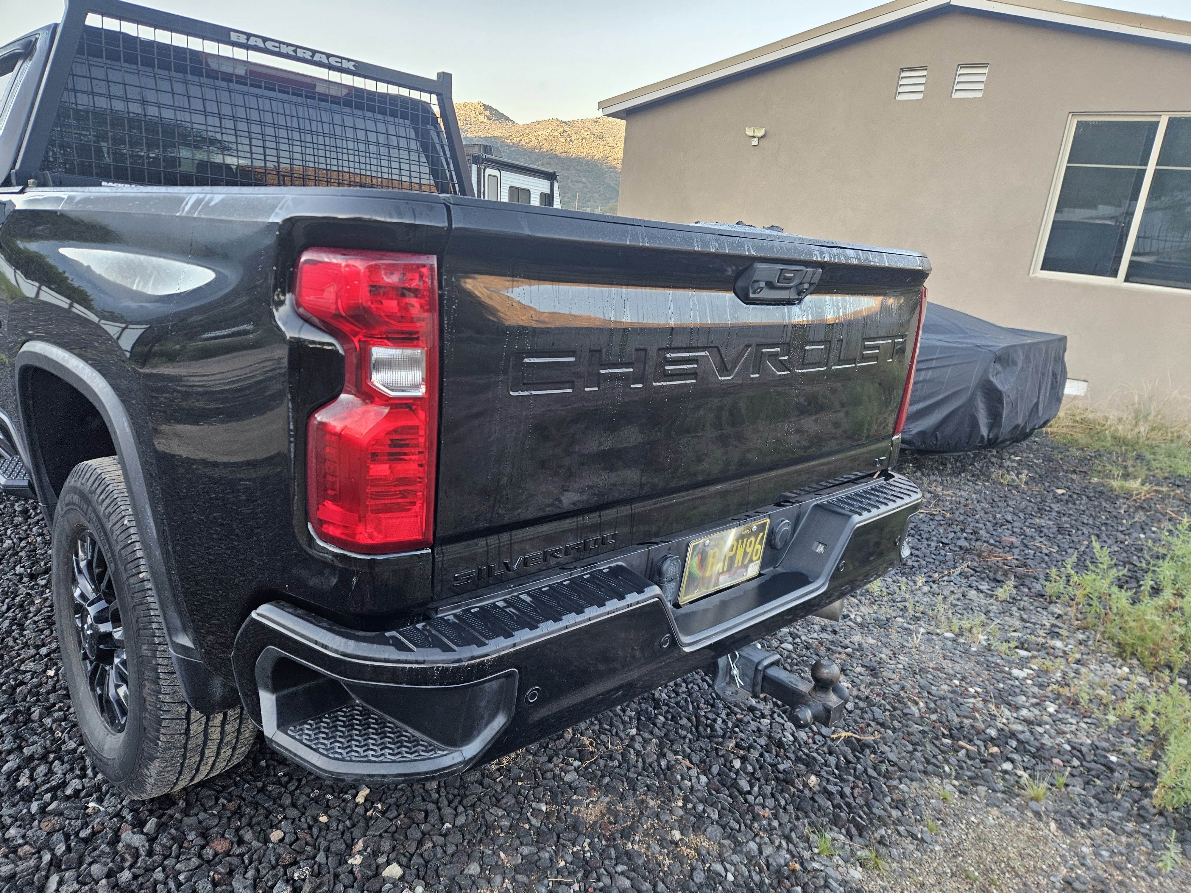 Used 2021 Chevrolet Silverado 2500 LT w/ Midnight Edition AWD/4WD image 10