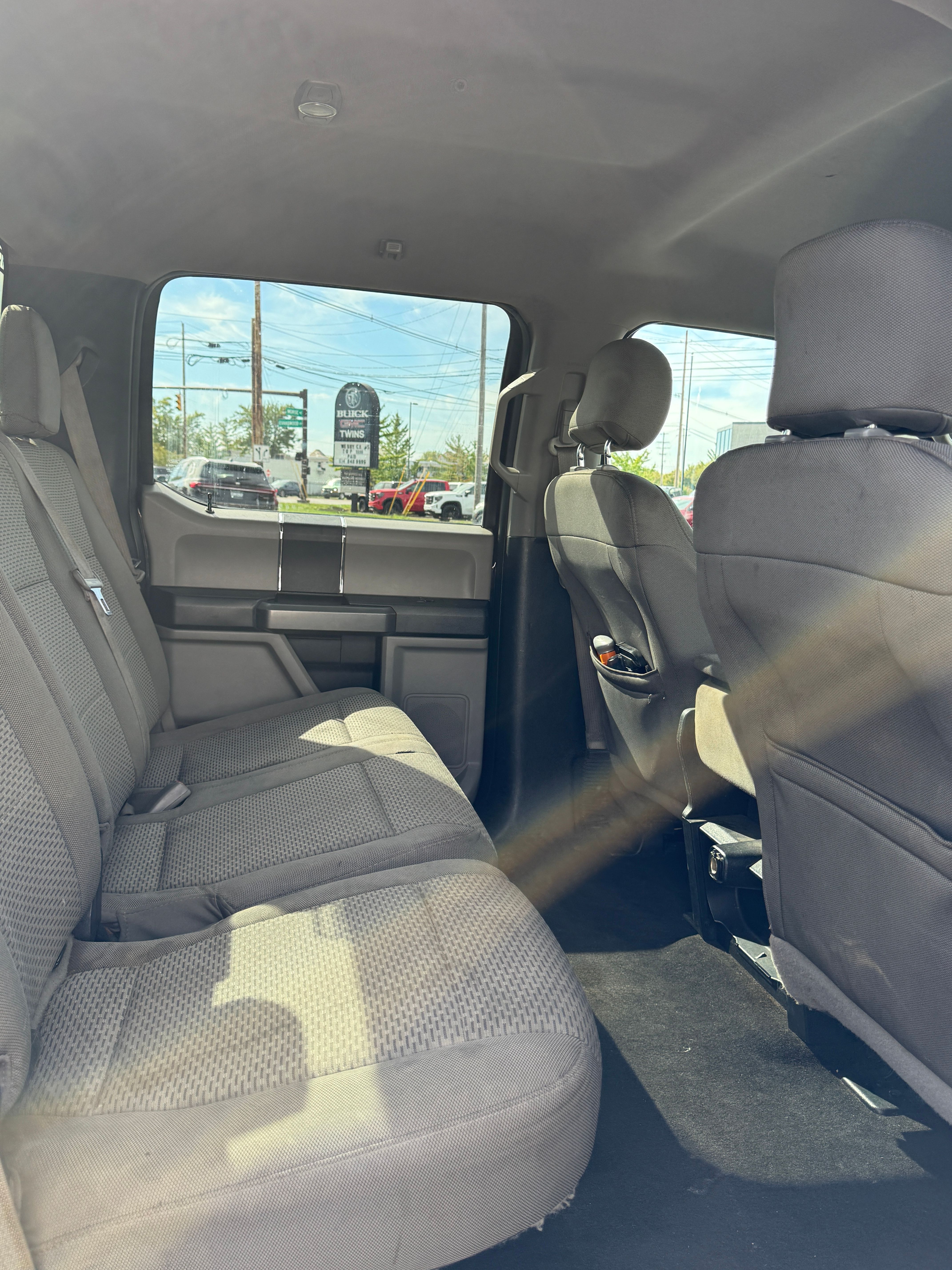 Used 2015 Ford F150 XLT w/ Trailer Tow Package AWD/4WD image 13