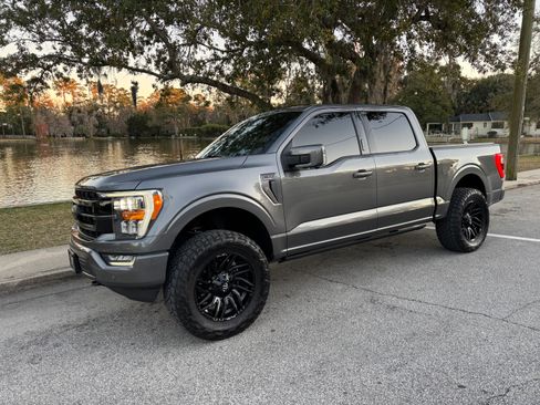 Used 2022 Ford F150 Lariat image 4