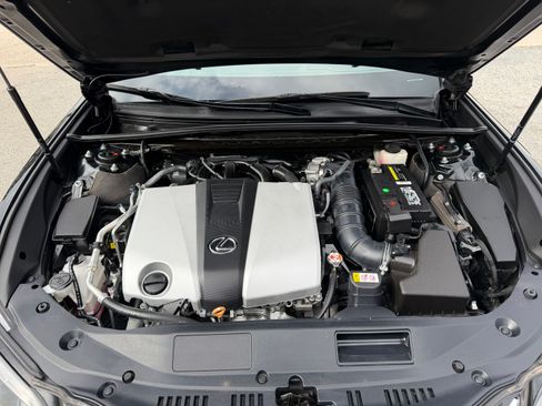 Used 2021 Lexus ES 350 w/ Premium Package image 11