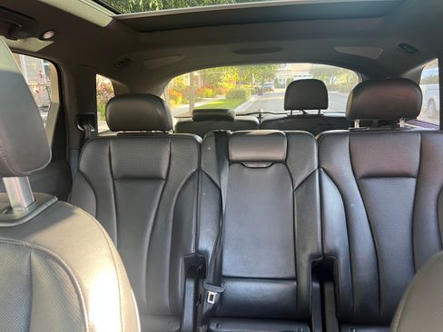 Used 2017 Audi Q7 3.0T Premium Plus w/ Premium Plus Package image 6