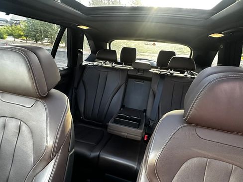 Used 2017 BMW X5 xDrive50i AWD/4WD image 5