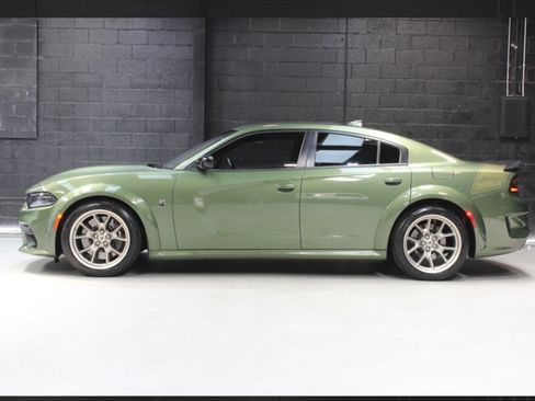 Used 2023 Dodge Charger Scat Pack image 4