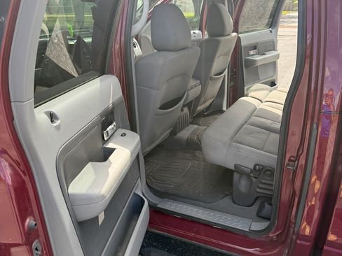 Used 2004 Ford F150 XLT RWD image 11