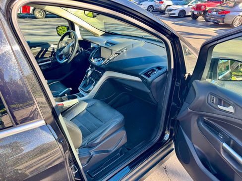 Used 2014 Ford C-MAX Energi SEL w/ Equipment Group 303A image 16