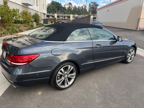 Used 2015 Mercedes-Benz E 400 Cabriolet image 5