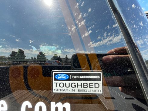 Used 2018 Ford F150 XLT w/ Equipment Group 302A Luxury AWD/4WD image 13
