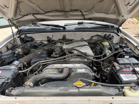 Used 1996 Toyota 4Runner SR5 AWD/4WD image 14