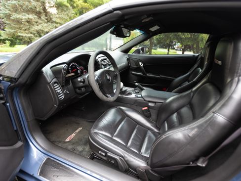 Used 2011 Chevrolet Corvette Z06 RWD image 15