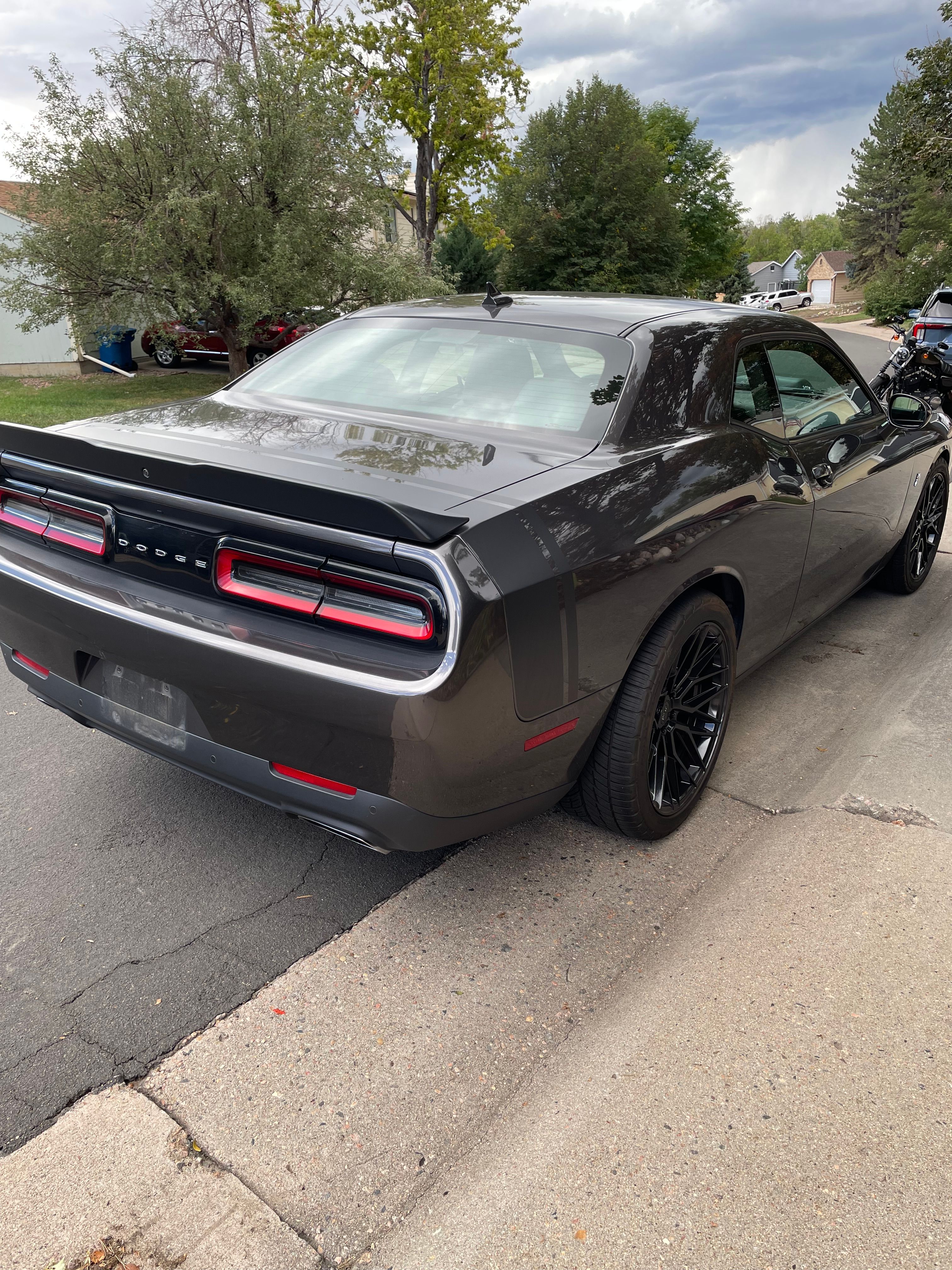 Used 2015 Dodge Challenger R/T Scat Pack RWD image 20