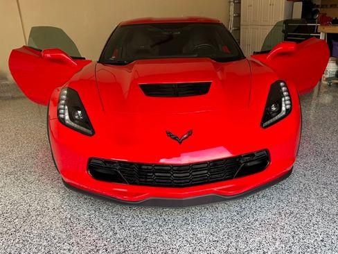 Used 2019 Chevrolet Corvette Z06 RWD image 4
