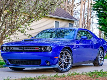 Used 2019 Dodge Challenger R/T w/ Plus Package