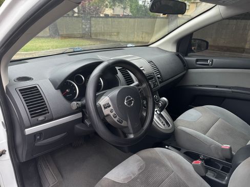 Used 2011 Nissan Sentra 2.0 S image 6