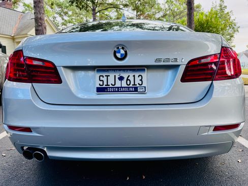 Used 2014 BMW 528i Sedan image 5
