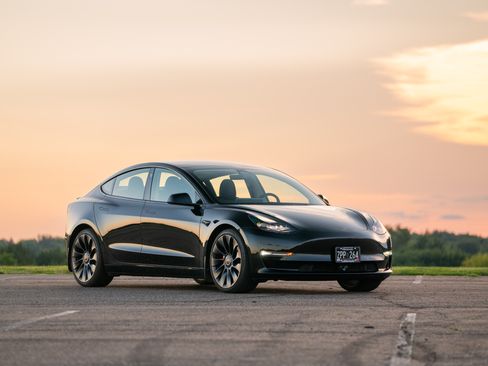 Used 2022 Tesla Model 3 Performance AWD/4WD image 13