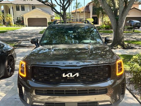 Used 2022 Kia Telluride SX w/ SX Prestige Package AWD/4WD image 1