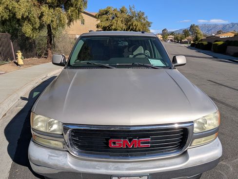 Used 2005 GMC Yukon SLE image 5