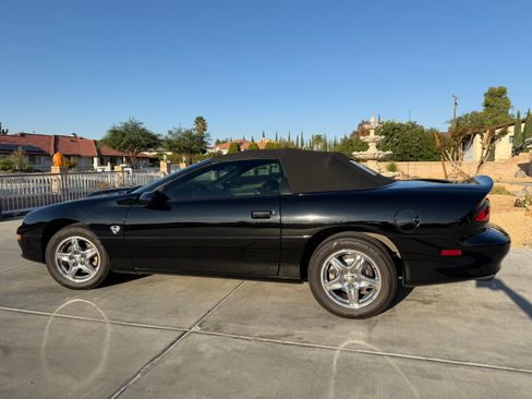 Used 1999 Chevrolet Camaro Z28 image 1