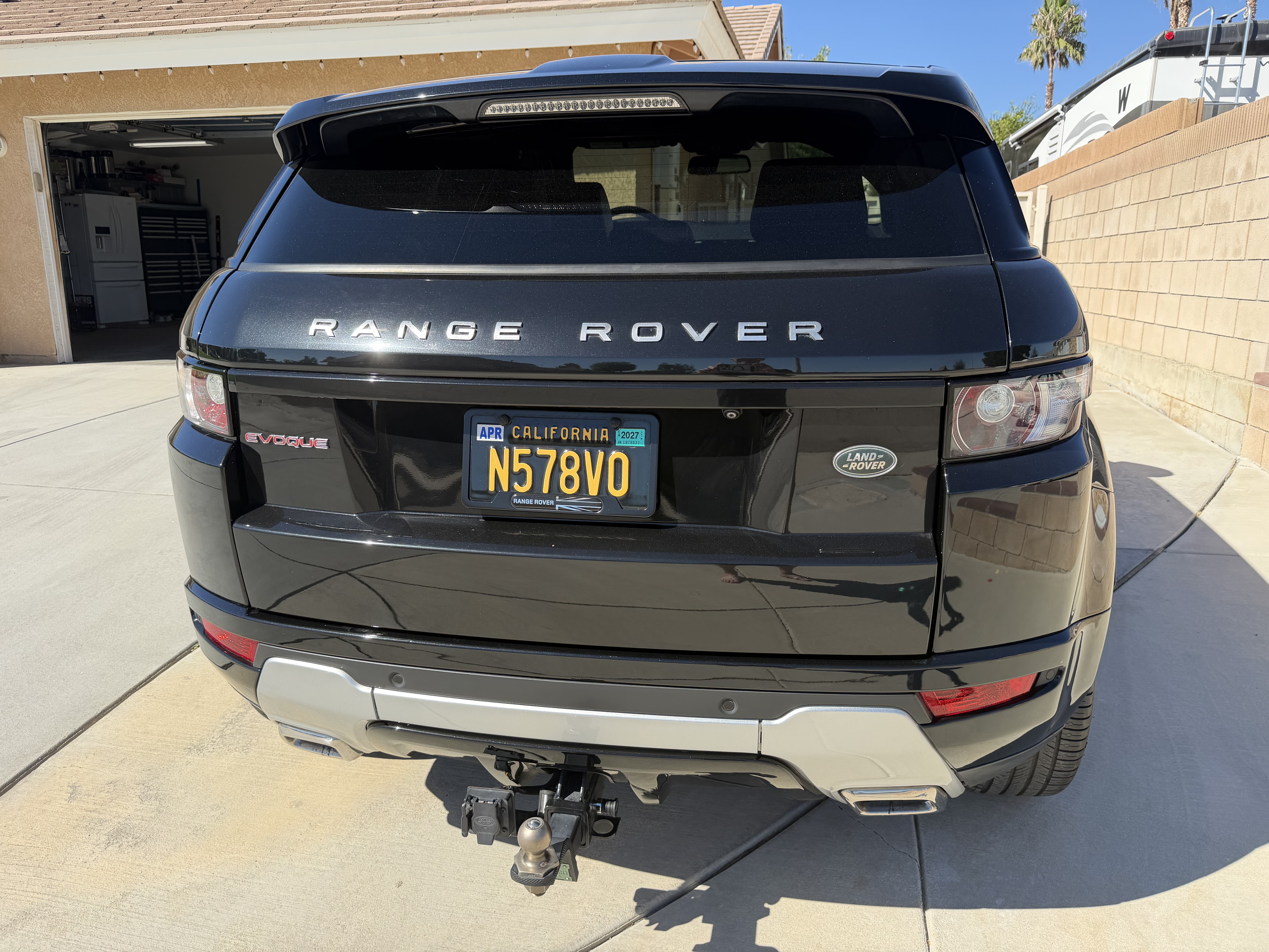 Used 2014 Land Rover Range Rover Evoque Dynamic AWD/4WD image 2