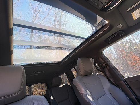 Used 2025 Lexus GX 550 image 29