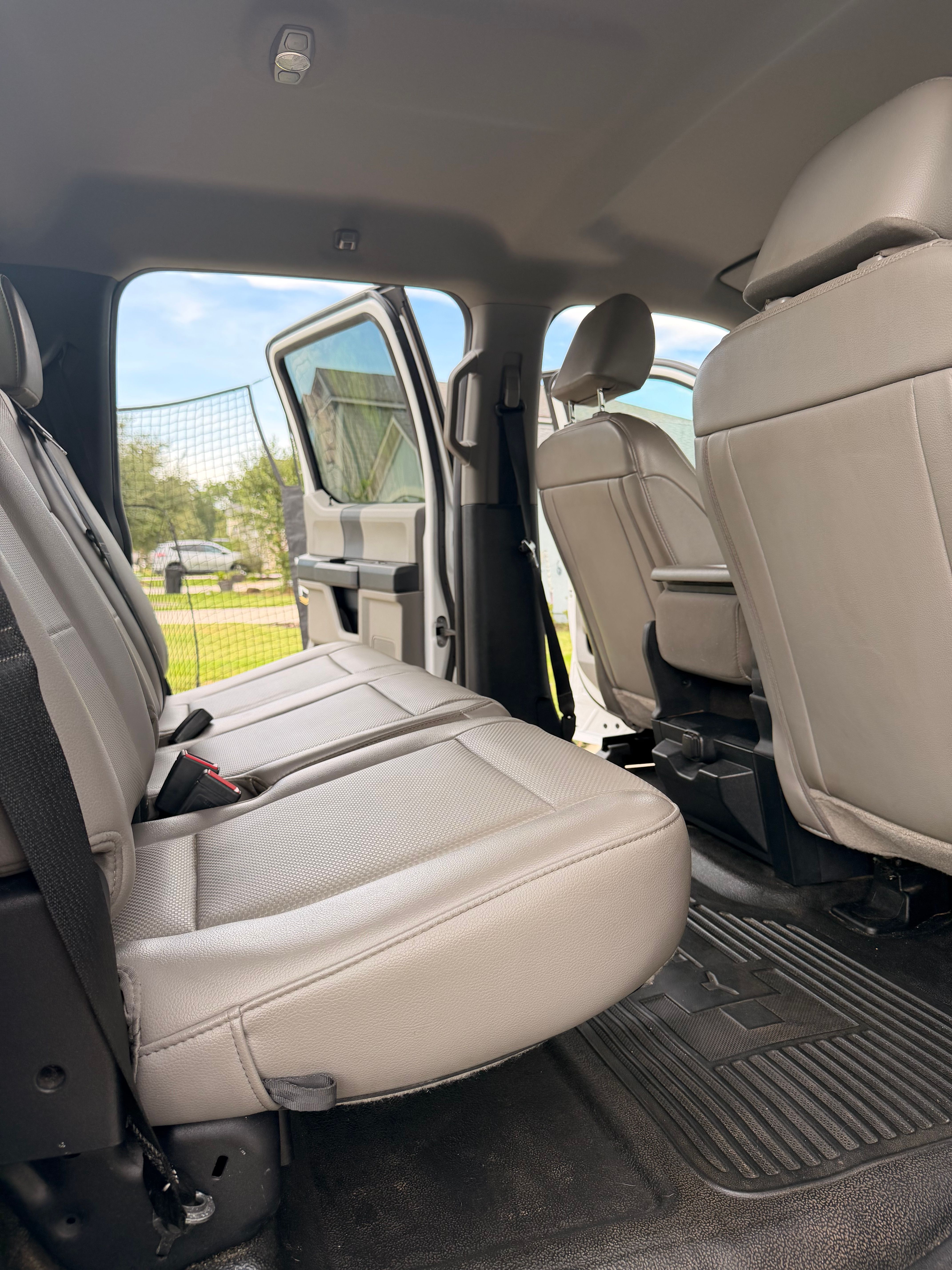 Used 2022 Ford F350 XL w/ STX Appearance Package AWD/4WD image 2