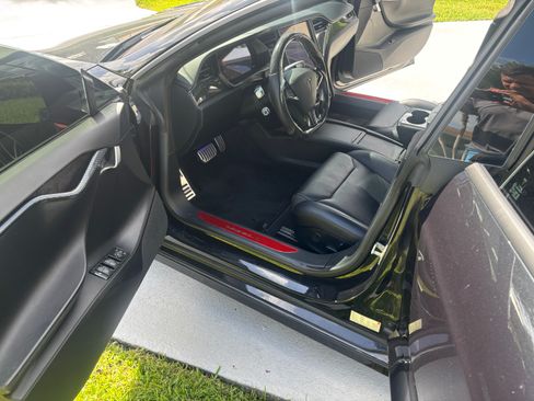 Used 2018 Tesla Model S 75D AWD/4WD image 19