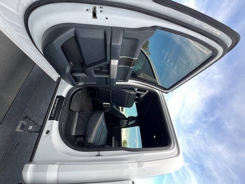 Used 2022 Ford F350 Lariat w/ Lariat Value Package image 28