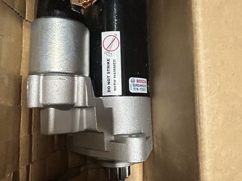 Used 2004 Porsche Cayenne S image 24