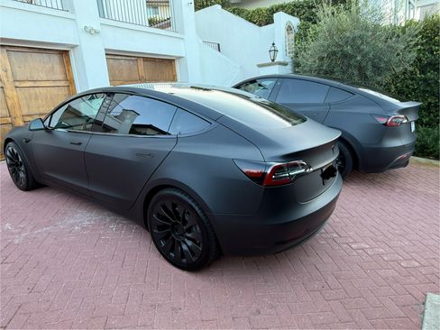 Used 2018 Tesla Model 3 Long Range image 2