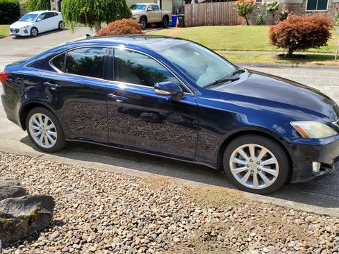 Used 2010 Lexus IS 250 AWD image 2