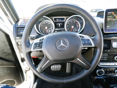 Used 2017 Mercedes-Benz G 550 image 9