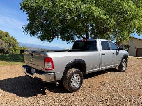 Used 2022 RAM 2500 Big Horn image 2