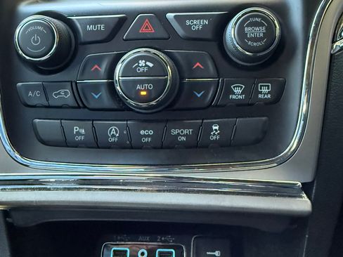 Used 2018 Jeep Grand Cherokee Trailhawk image 13