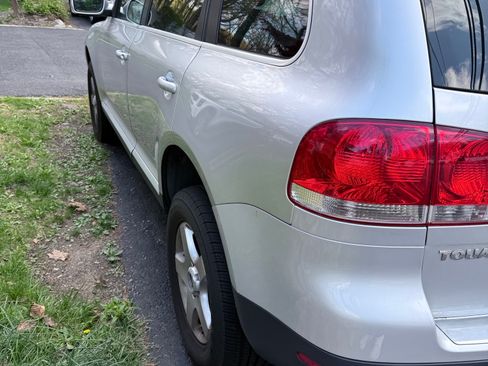 Used 2005 Volkswagen Touareg V6 AWD/4WD image 5