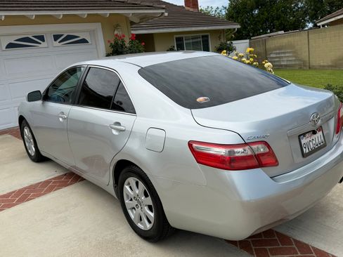 Used 2007 Toyota Camry LE FWD image 6