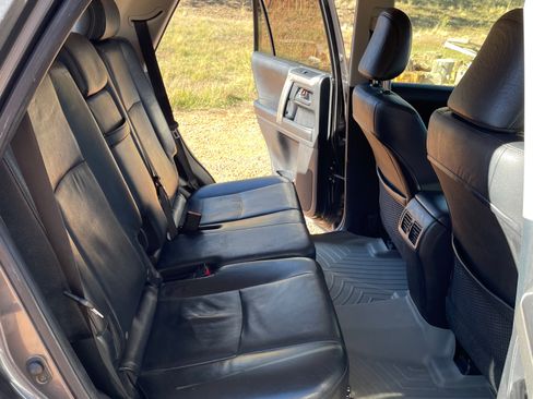 Used 2012 Toyota 4Runner Limited image 16