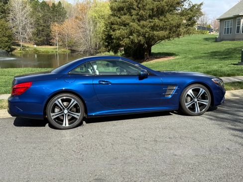 Used 2017 Mercedes-Benz SL 450 image 12