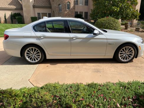 Used 2016 BMW 528i Sedan image 4