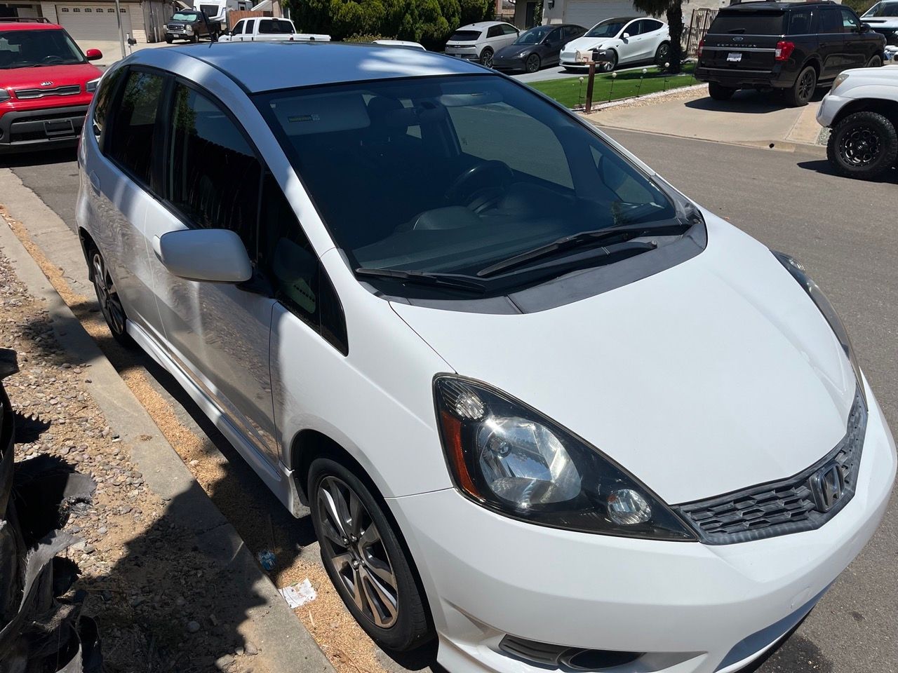 Used 2012 Honda Fit Sport image 4
