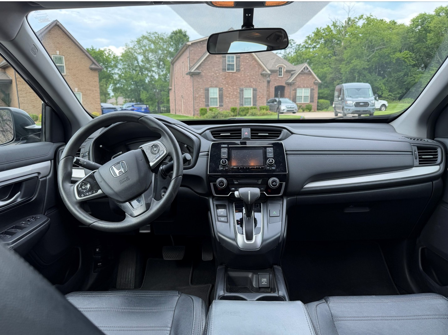 Used 2019 Honda CR-V LX image 9